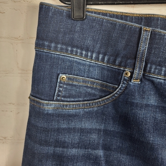 Spanx Pull On High Rise Flare Shapewear Jeans Midnight Shade Blue 3X Petite - Picture 4 of 12